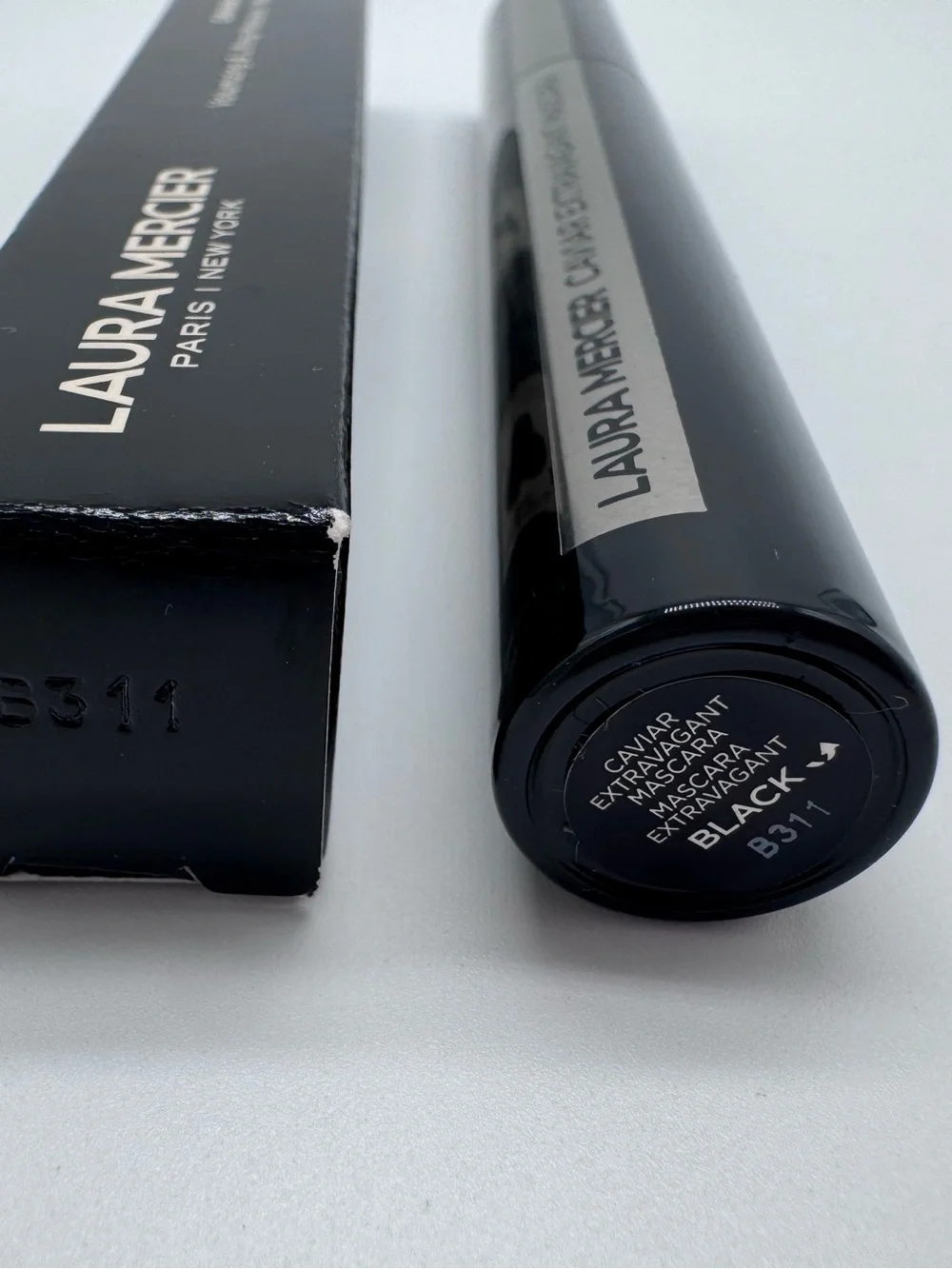 Laura Mercier Caviar Extravagant Mascara Black Full Size 8.5ml